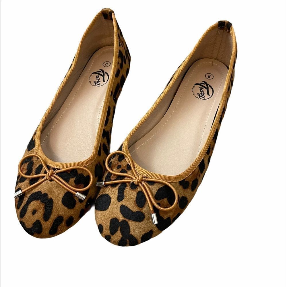 Cheetah Printed Trary’s  Flats Size:8​